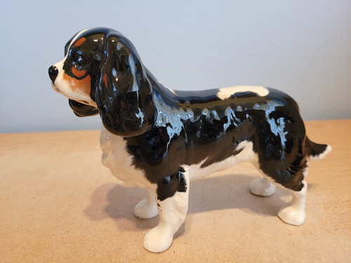 Beswick cavalier king - king, charles