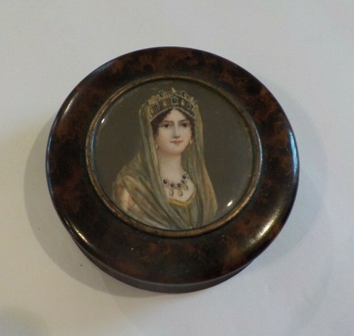 19th miniature box queen - c.,